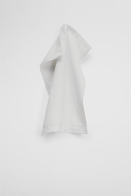 Country Road Mara Hand Towel Snow