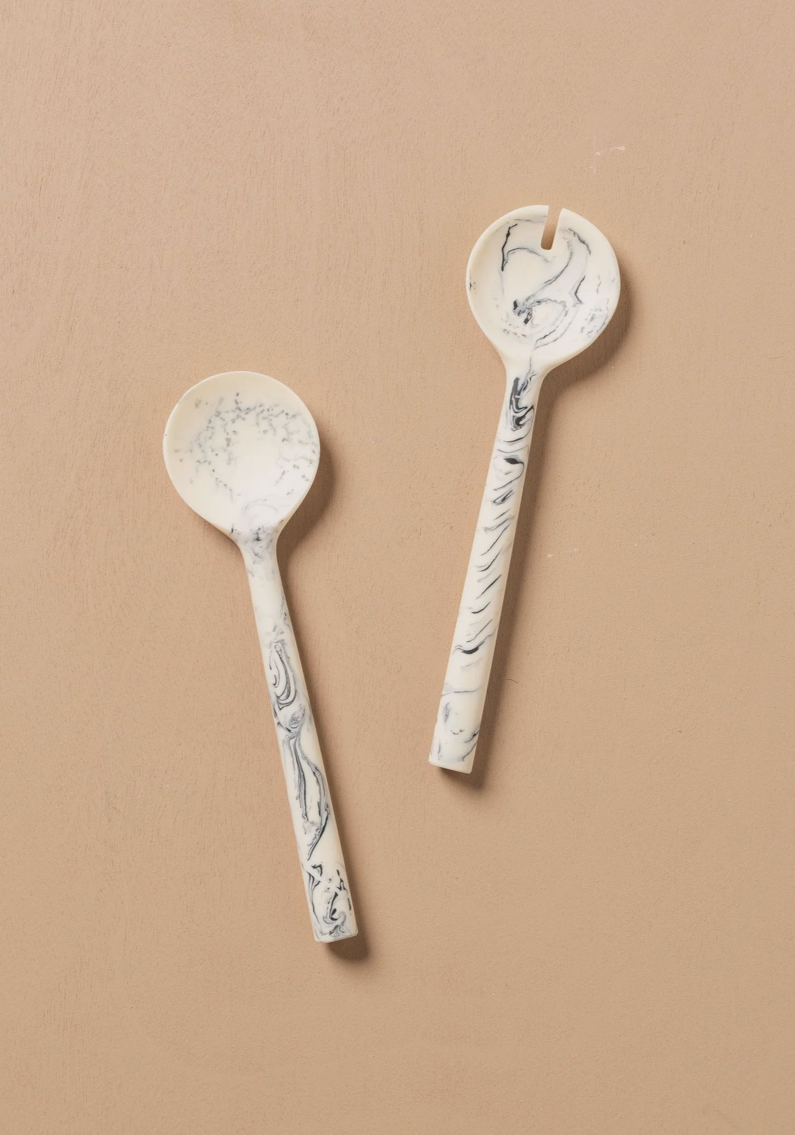 Saarde Resin Salad Servers Merle