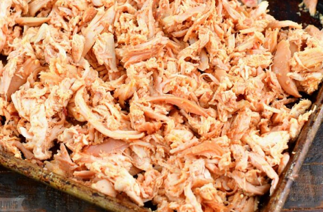 Manea's Shredded/Pulled Smoked Chicken 2lb