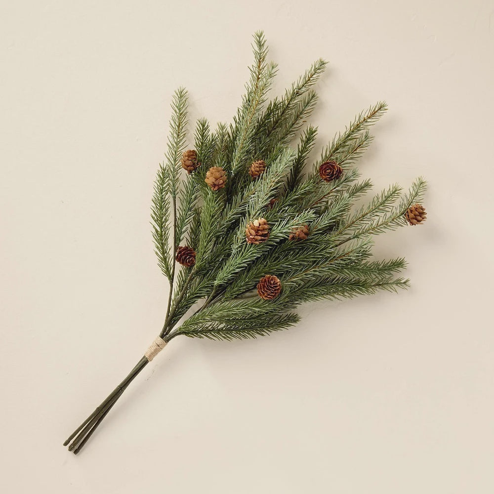 H&H Artificial Bundle Spruce & Pinecones