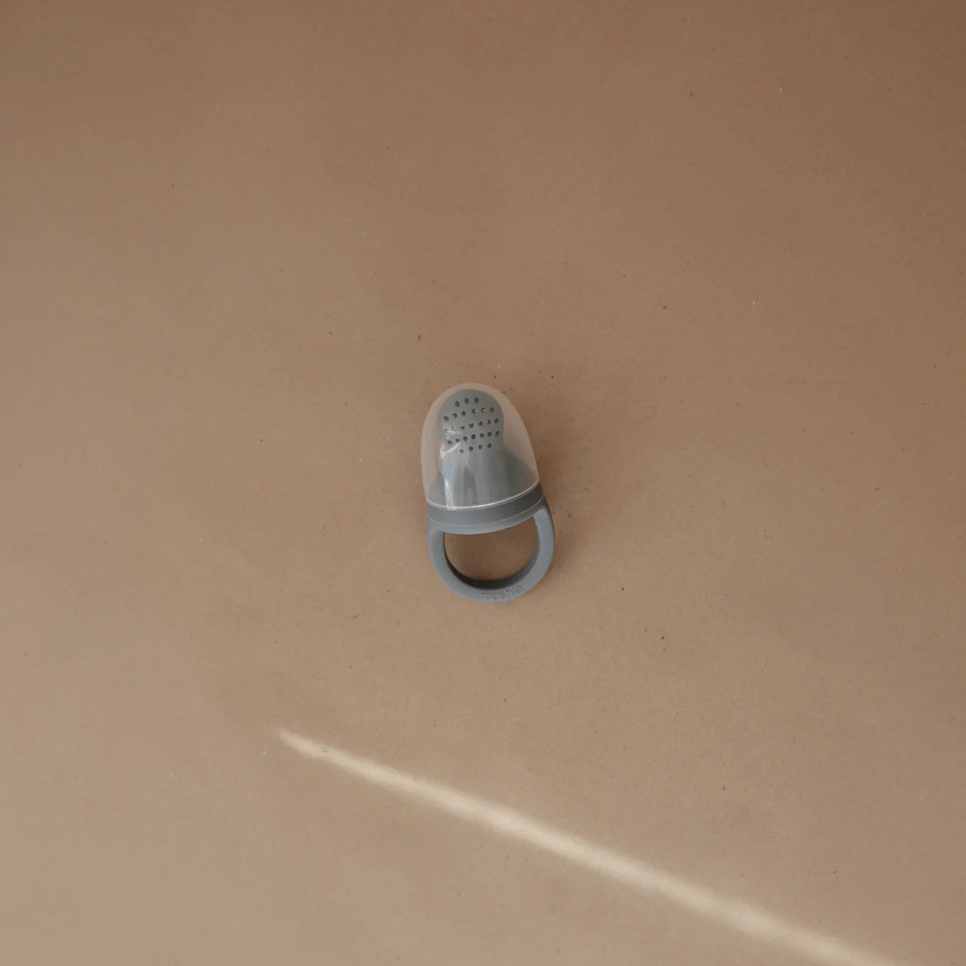 Mushie Silicone Fresh Food Feeder